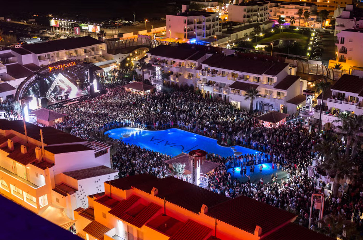 Ushua&iuml;a Creative director